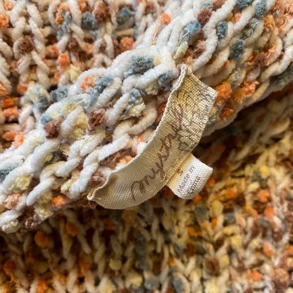 Mystree Popcorn Sweater Size Small NWOT - Picture 3 of 5